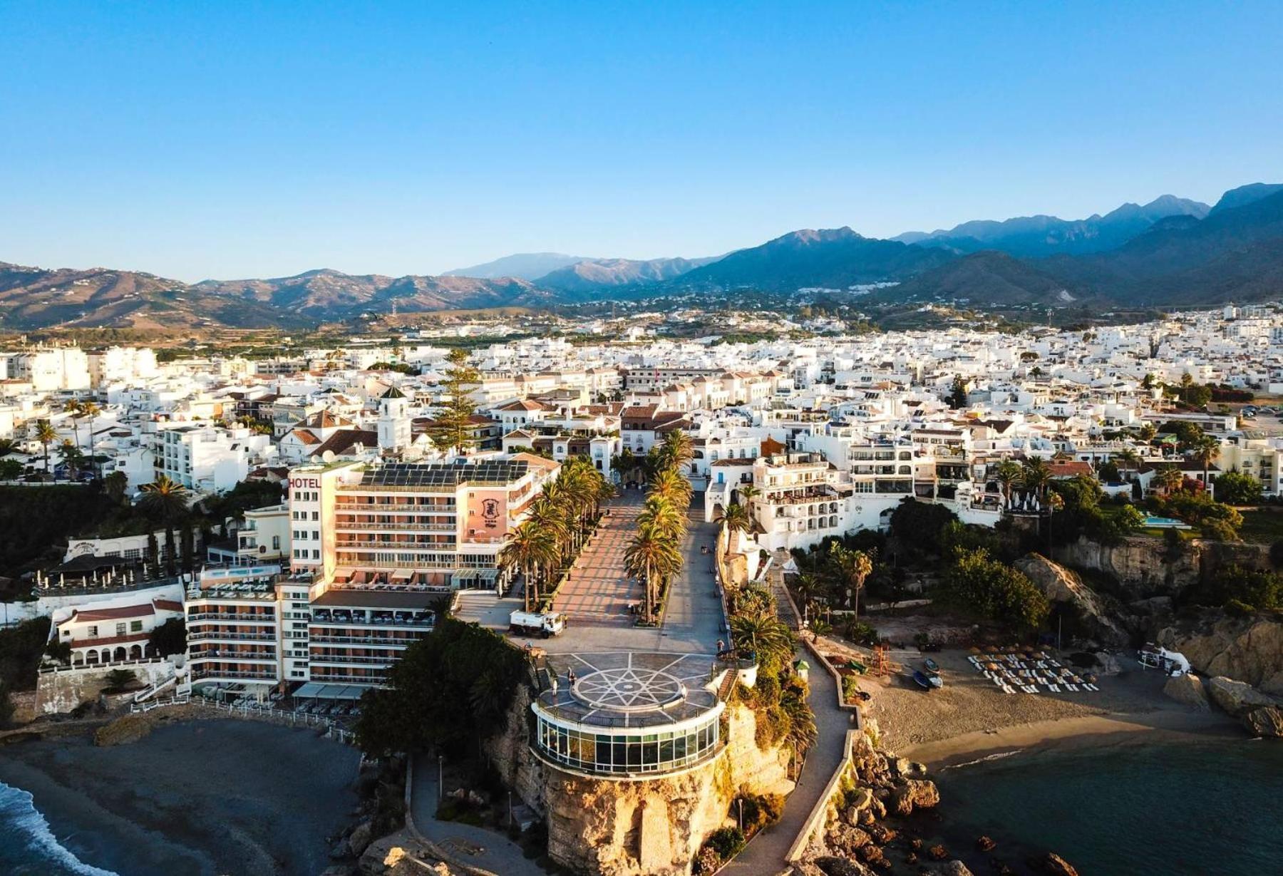 Apartamento En El Centro De Nerja Extérieur photo